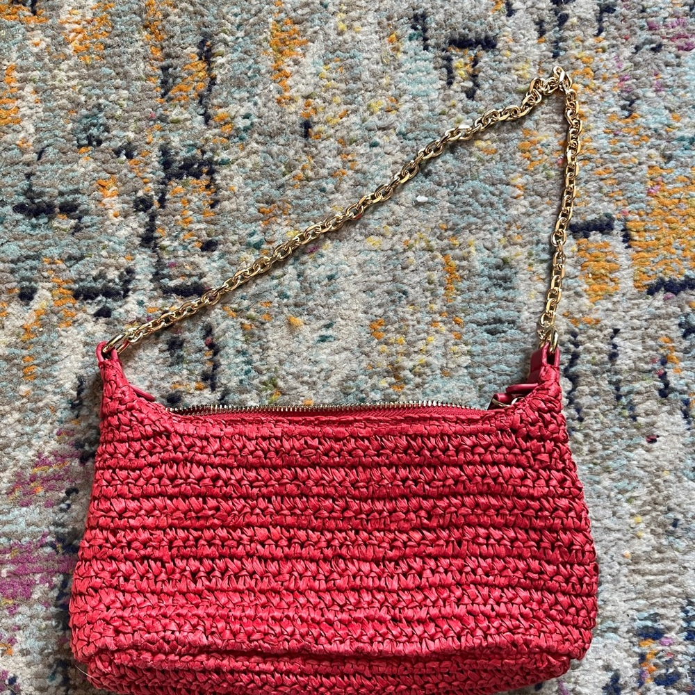 Red knit MANGO purse